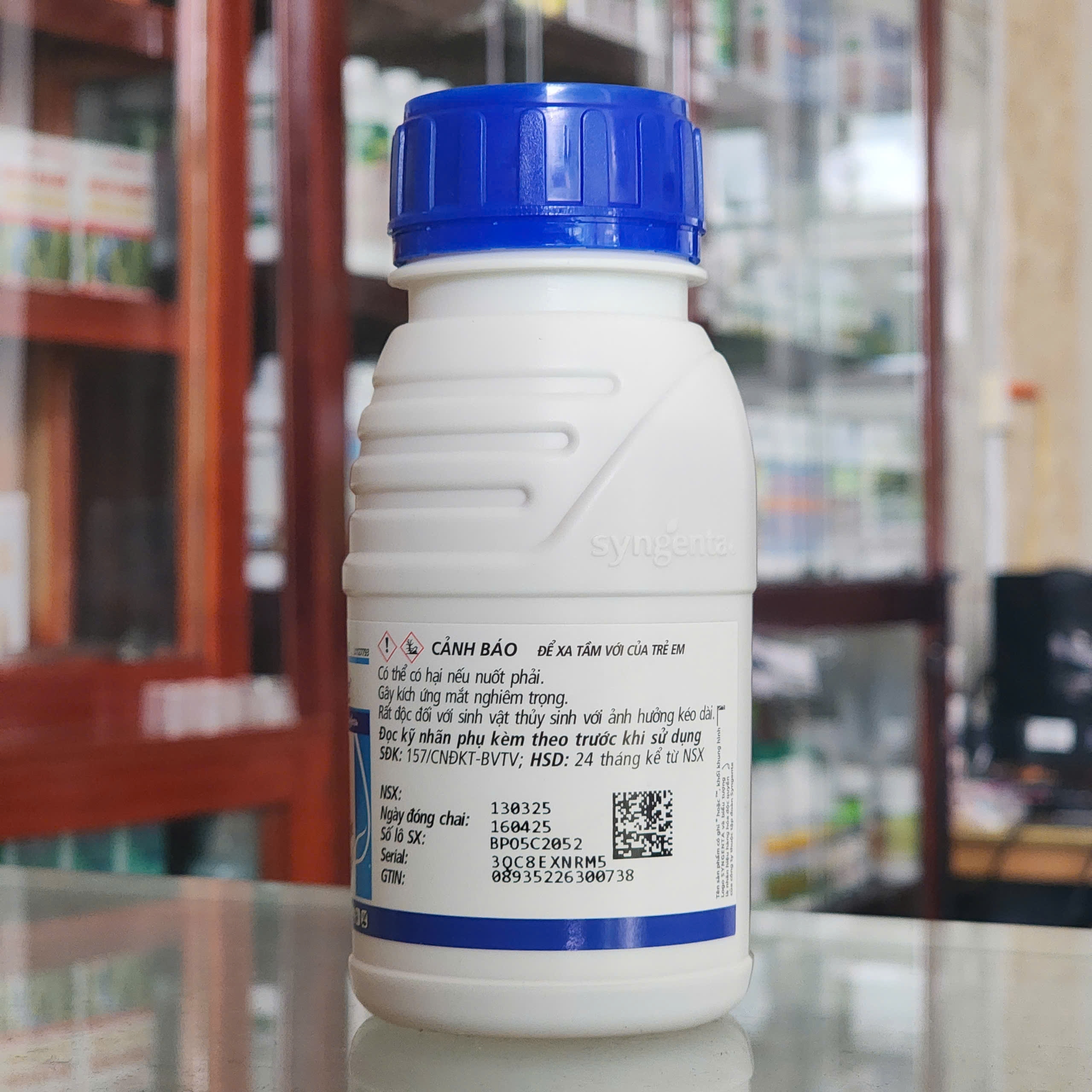 Tilt Super 300EC của Syngenta dung tích 250ml