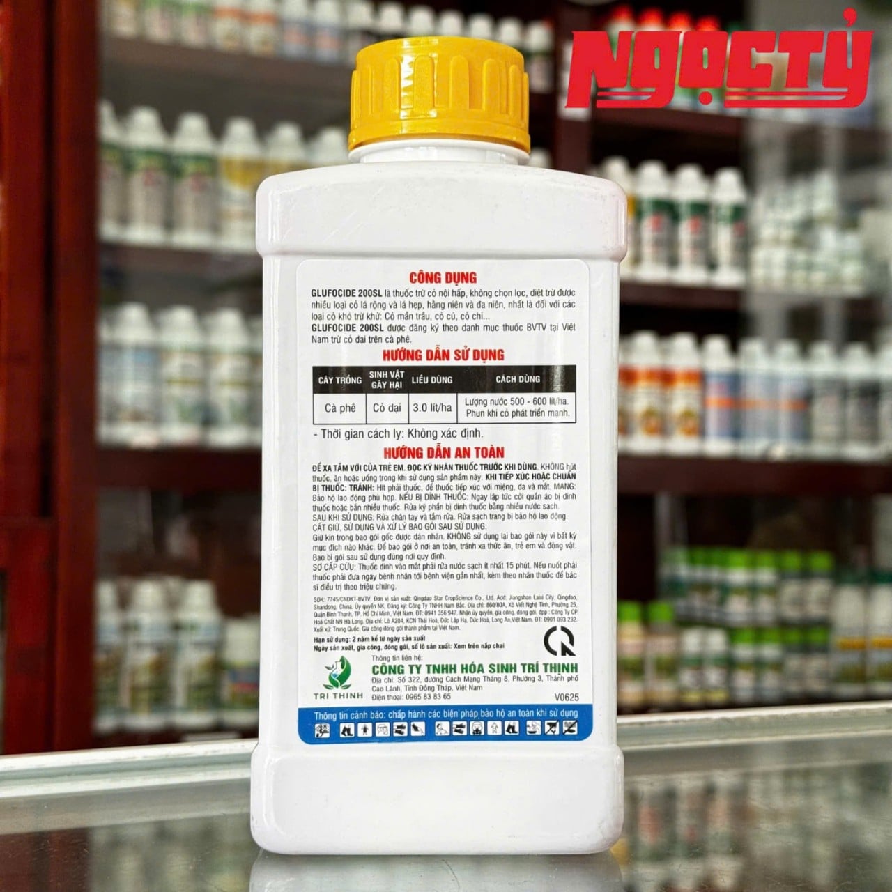 Cỏ Voi 200 Sl của Trí Thịnh dung tích 900ml