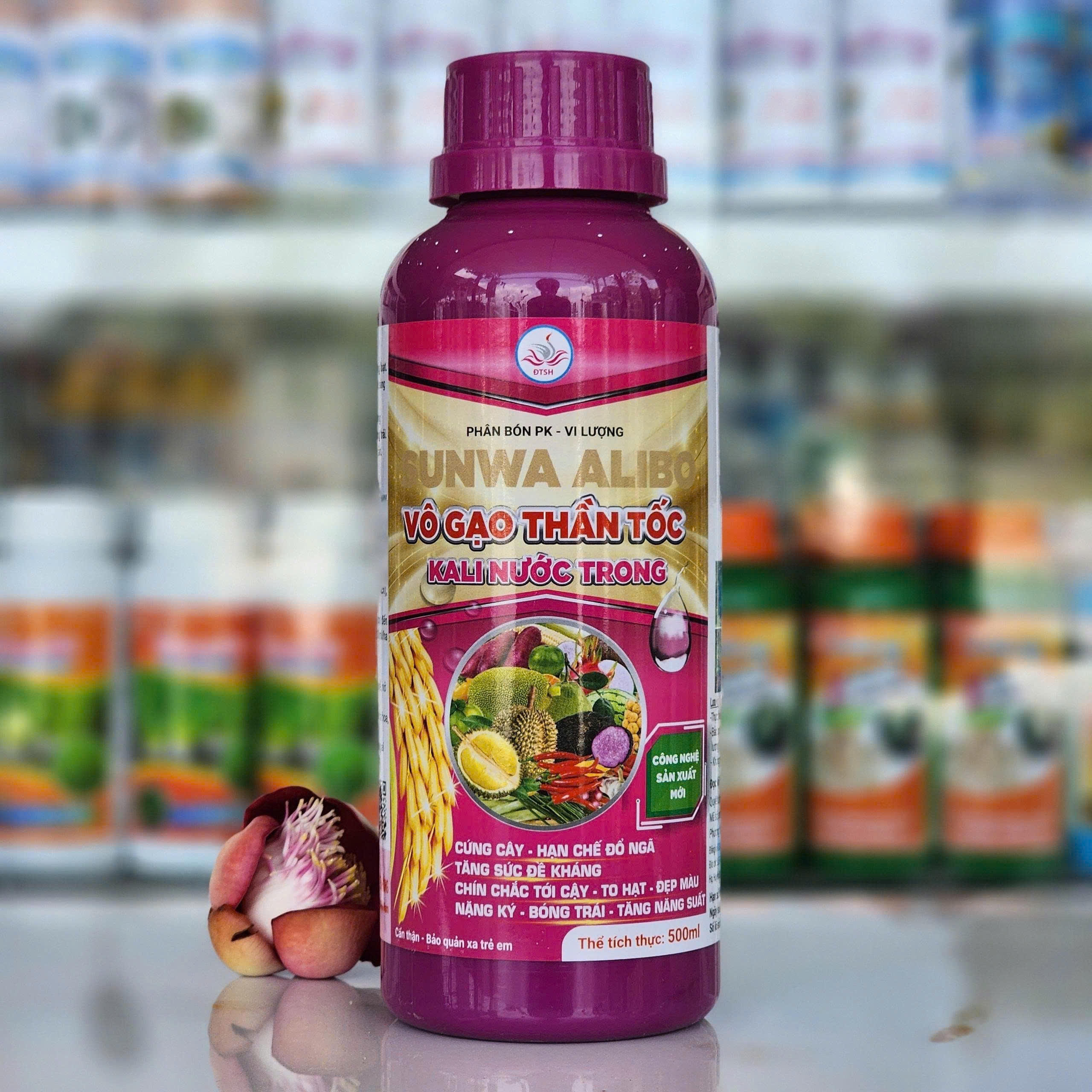 VÔ GẠO THẦN TỐC của Đồng Tháp Sen Hồng chai 500ml