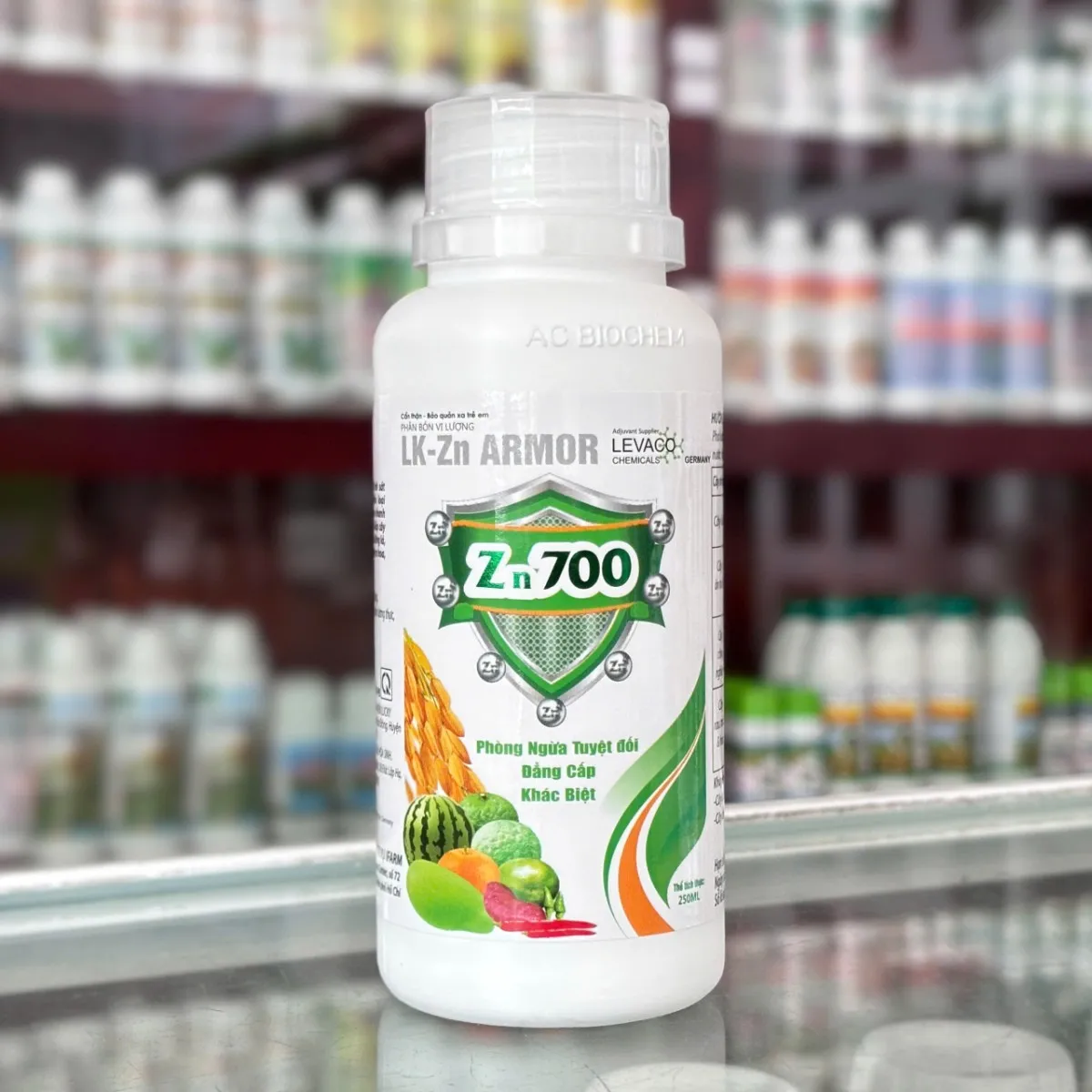 Kẽm 700 của IFARM dung tích 250ml